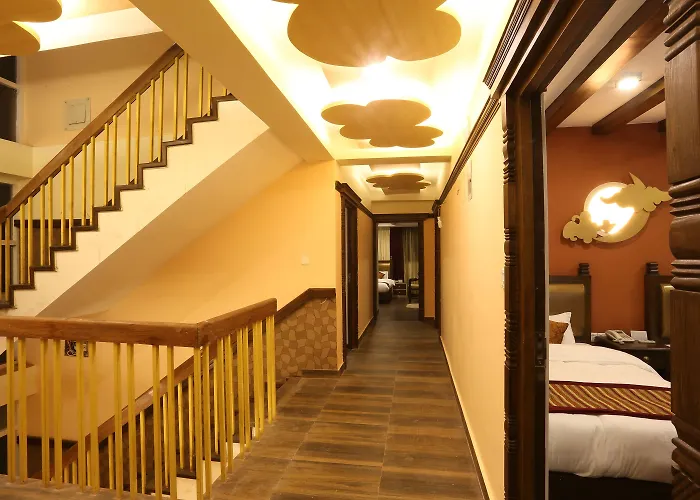 Moonlight Hotel
