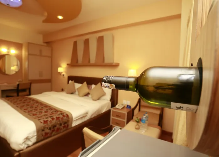 Moonlight Hotel 4*
