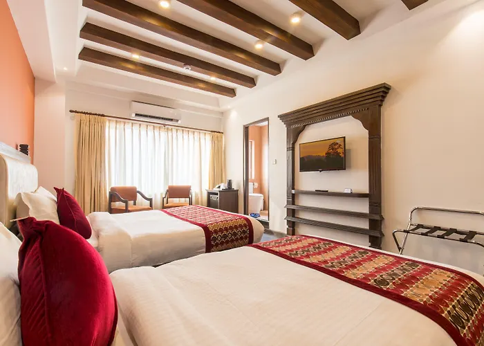 Moonlight Hotel 4*