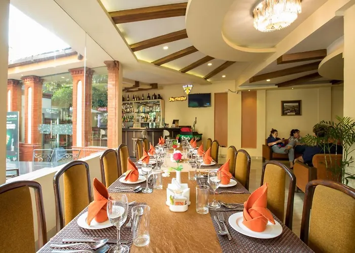 Moonlight Hotel 4*